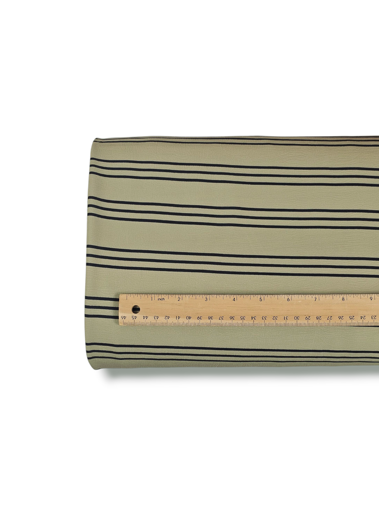 *Unique Design* Cloud Poly Black Line Sage