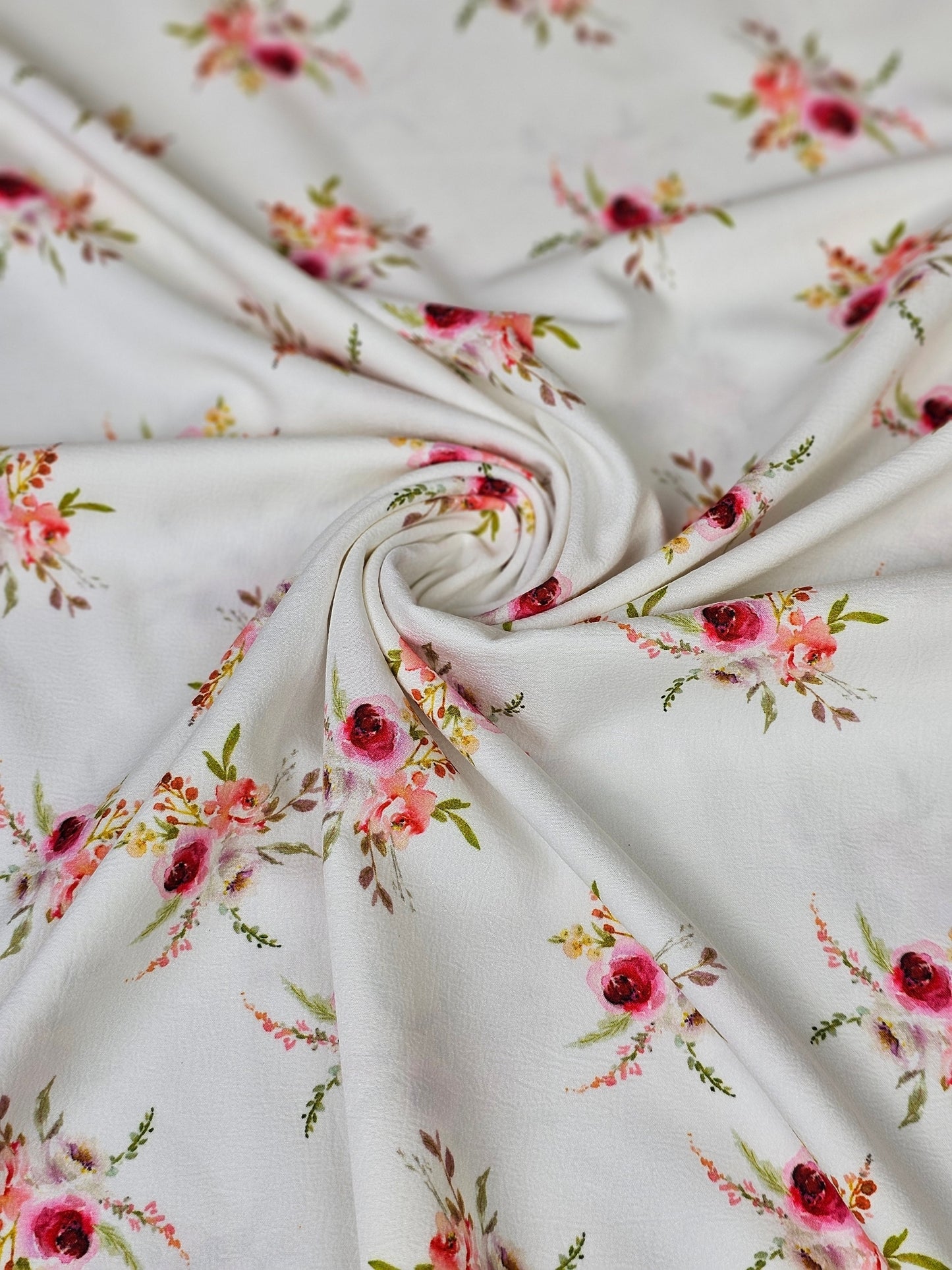 *Unique Design* Cloud Poly Floral Bouquet 2 Yd