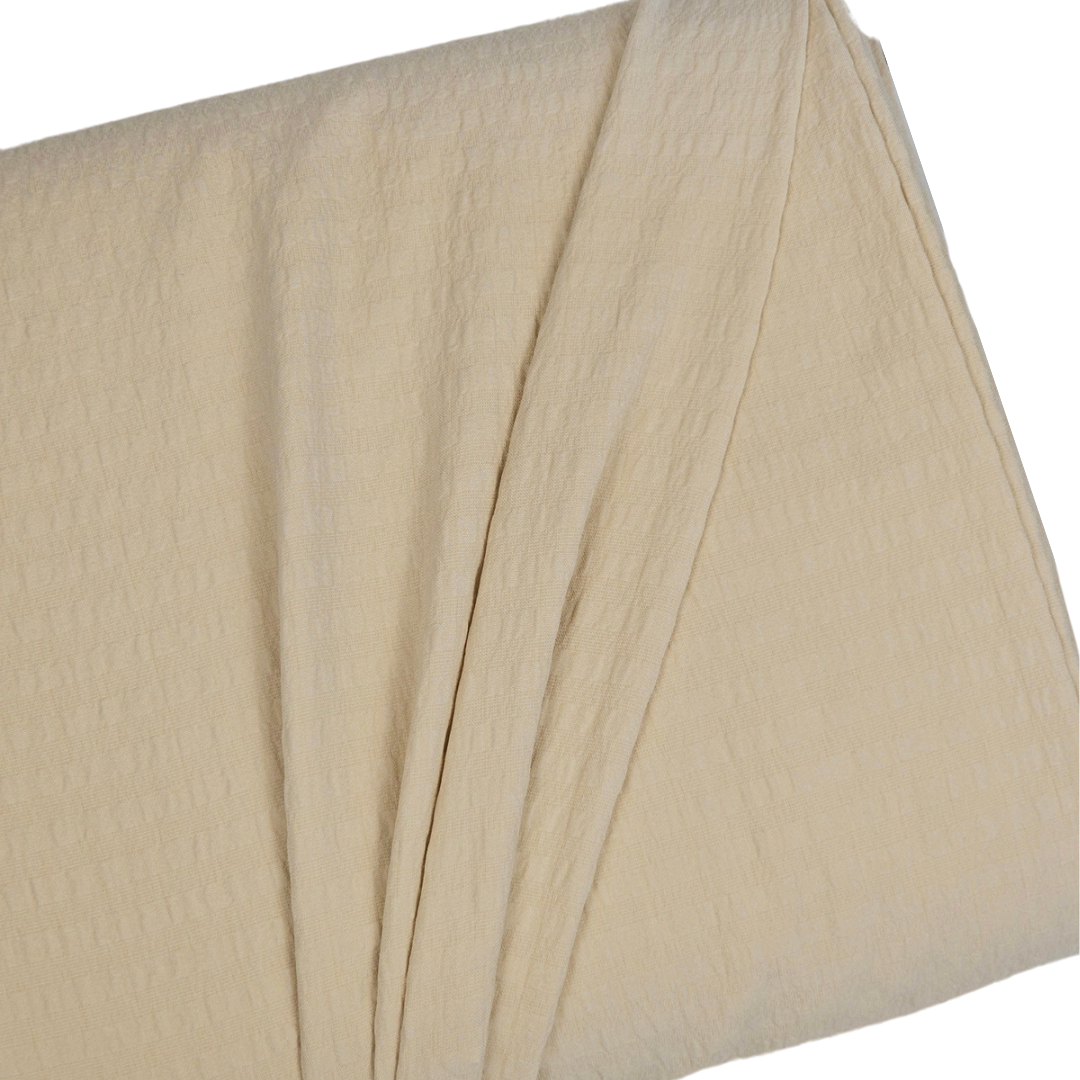 Daisy Sand Polyester 1½ Yd Remnant