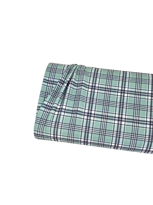 * Unique Design * Cloud Poly Sm Classic Plaid Green