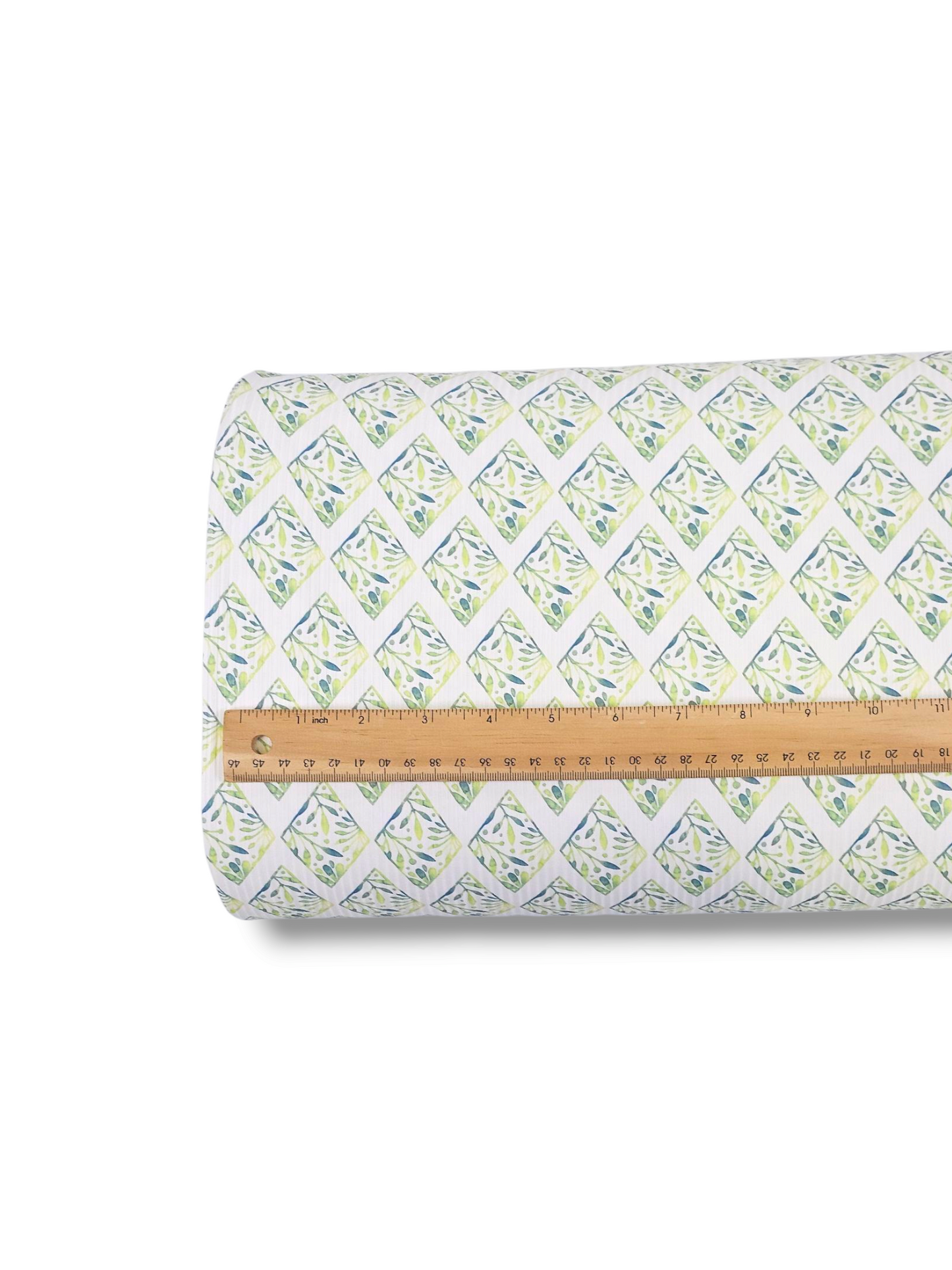 * Unique Design * Willow Ribbed Knit Green Leaf Diamond White