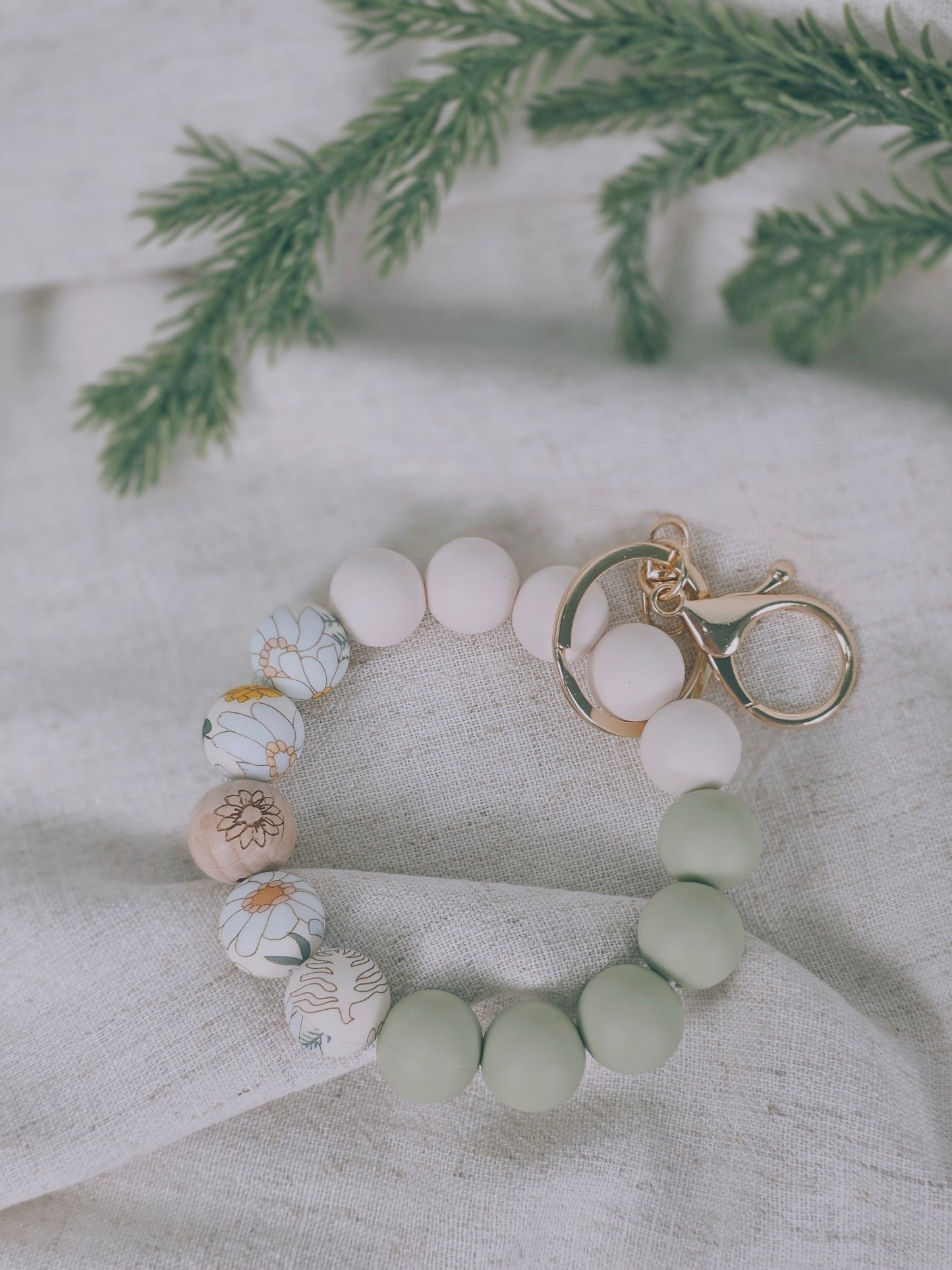 Silicone Bead Clip Bracelet Ivory Whisper