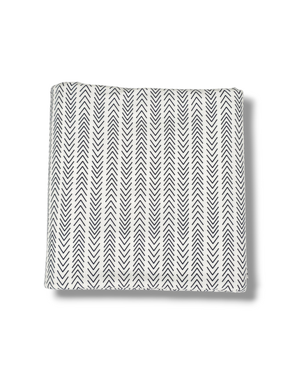 Reign Rib Knit Chevron Stripe White