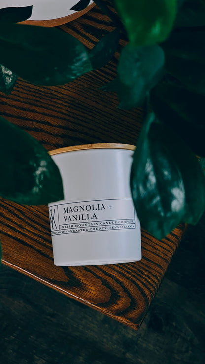 Magnolia+Vanilla Coconut Wax Candle Bamboo Lid 16 Oz
