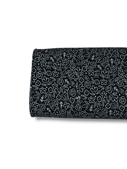 *Unique Design* Cloud Poly Quiet Garden Sketch Black