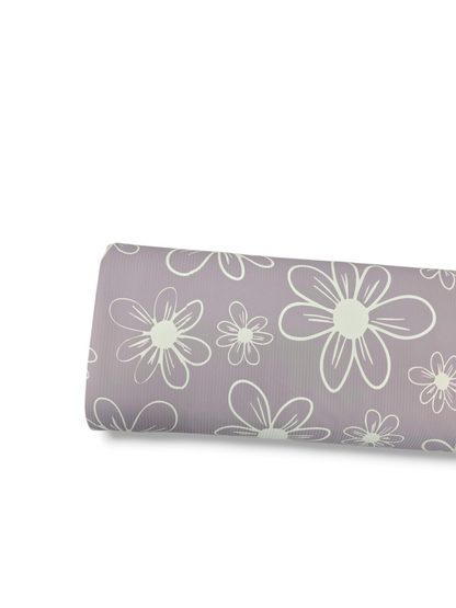 *Unique Design* Willow Ribbed Knit White Retro Daisy Lavender