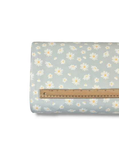 *Unique Design* Willow Ribbed Knit Springtime Daisy