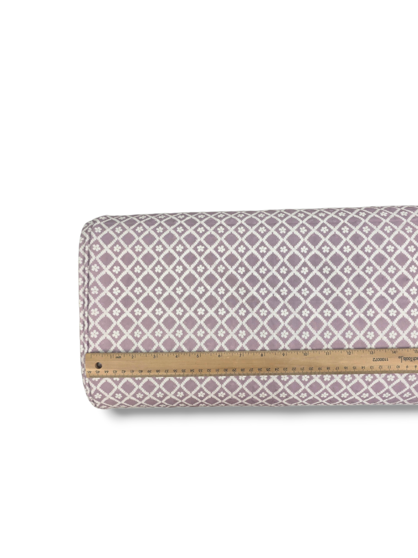 *Unique Design* Swiss Dot Knit Diamond Daisy Lilac