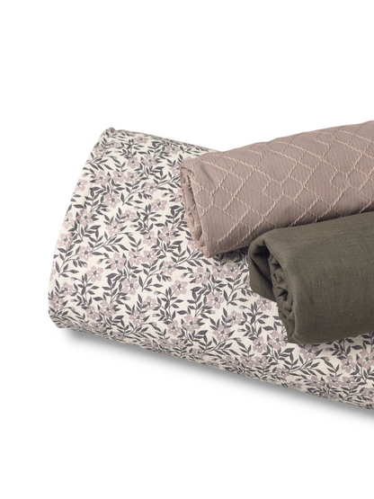 * Unique Design * Crinkled Crepe Vintage Flora Cream